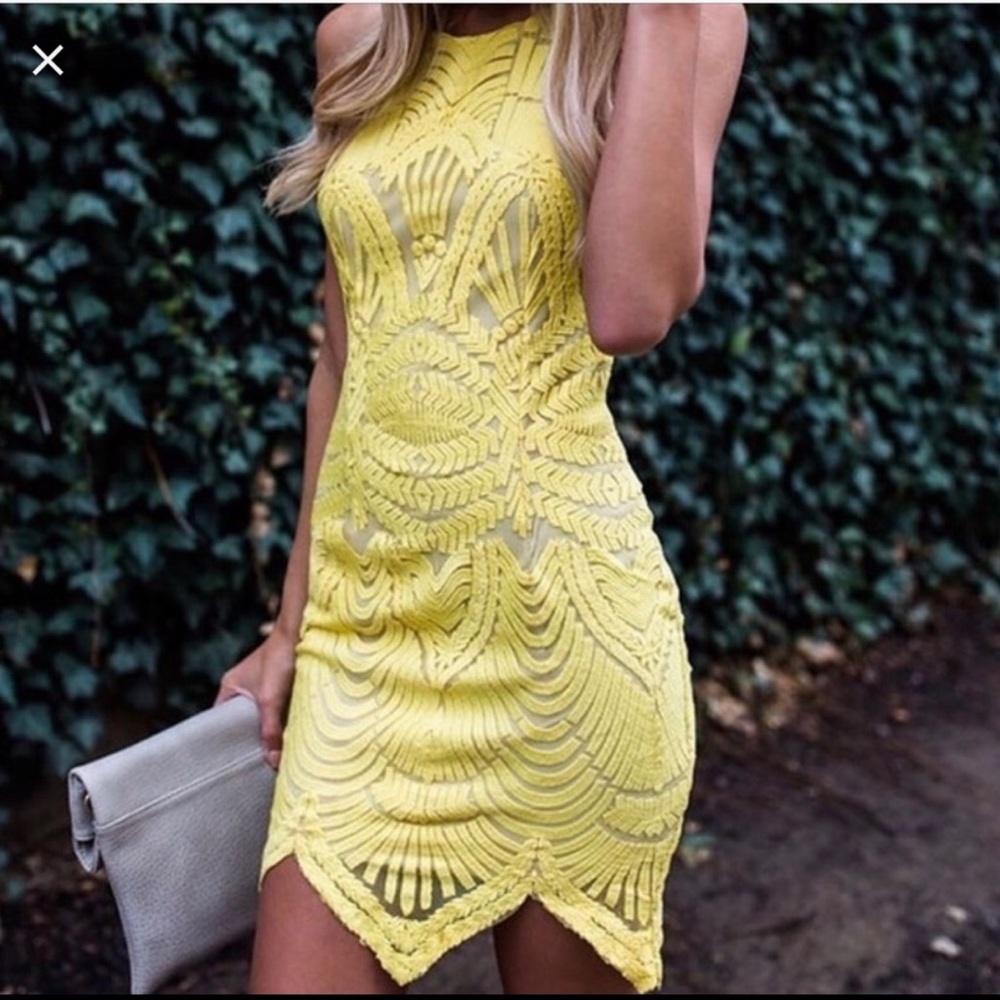yellow lace dress size small